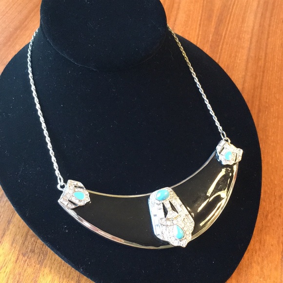 Statement Necklace | Silver & Faux Turquoise - Picture 11 of 13